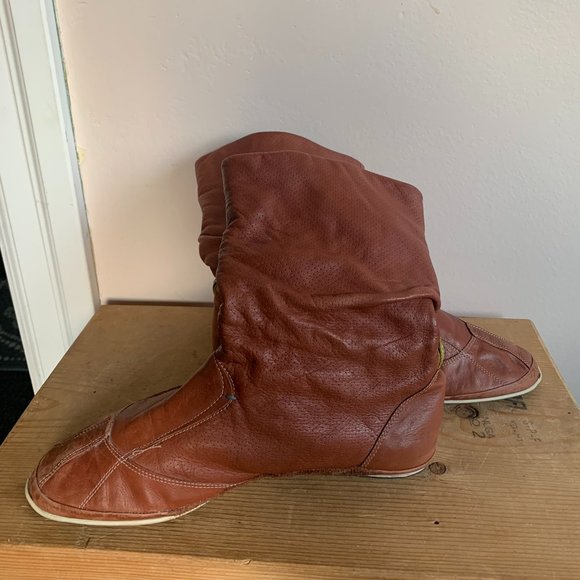 Ecco genuine leather pull on booties - Picture 2 of 4